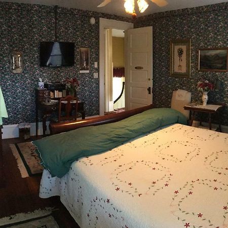 Manheim Manor Bed & Breakfast Exterior foto